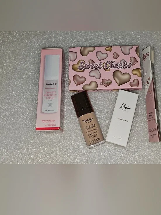 5 Piece Lot Ipsy Cosmetics Full Size! Bundle