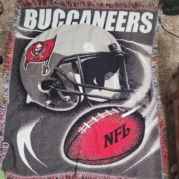 Tampa Bay Buccaneers NFL Vintage Tapestry Throw Blanket 42x55