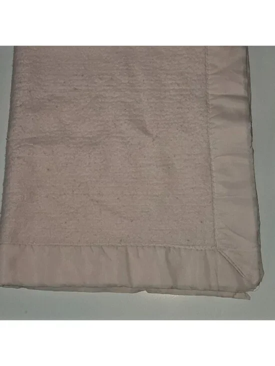 VTG Solid Pink Baby Blanket 38x43 Acrylic Satin Trim READ
