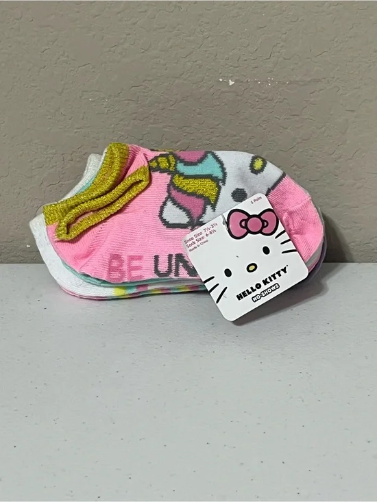 Sanrio Hello Kitty Unicorn Kids No-Show Socks 5 Pairs Sock Size 6-8 1/2 NWT