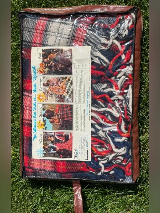 Vintage Troy Leisure Wool Blanket 55x51 With Tassles and original Carrying Bag