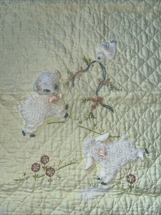 Vtg Satin Edge Pale Yellow Baby Crib Blanket Sheep Nursery 39” X 26.5” **READ**