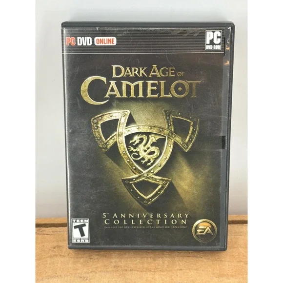 Dark Age of Camelot 5th Anniversary Collection PC DVD 2006 EA Mythic Complete