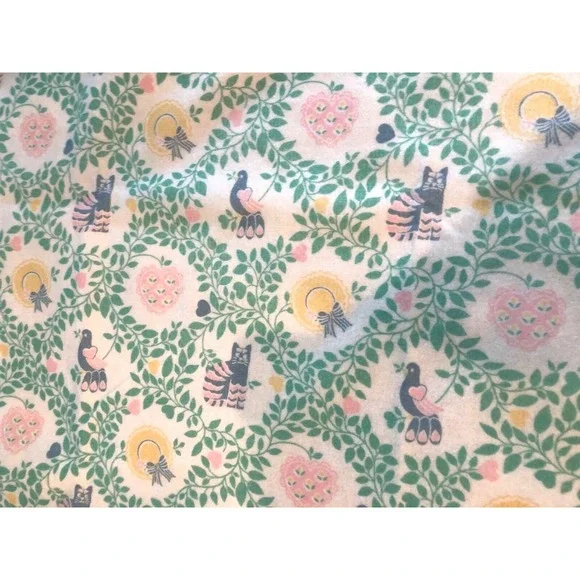 Primitive Design Satin Edge Blanket Country AmishVintage 1970s *Stiff 90 x 64
