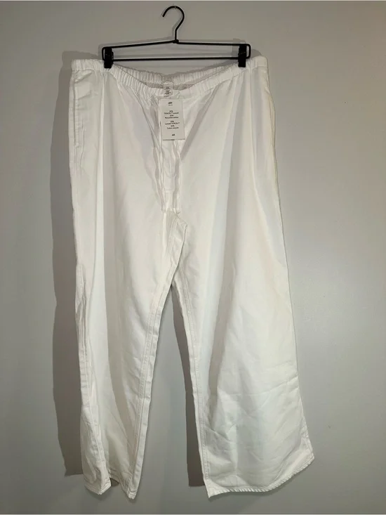 H&M Women’s Wide Leg Linen Pants in White