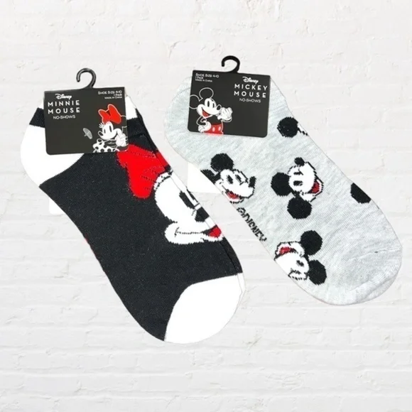 Disney Socks Womens Size 4-10 Black No-show Mickey Mouse Design Playful Cartoon‎