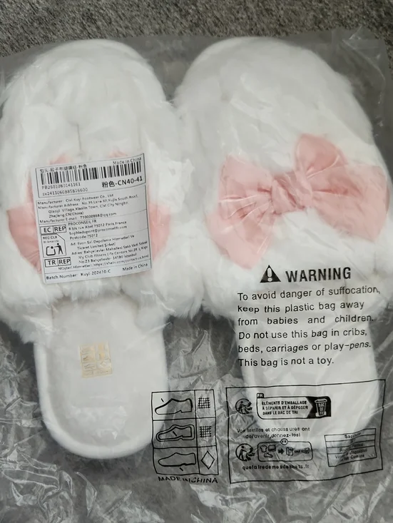 White Slipper with Pink Bow