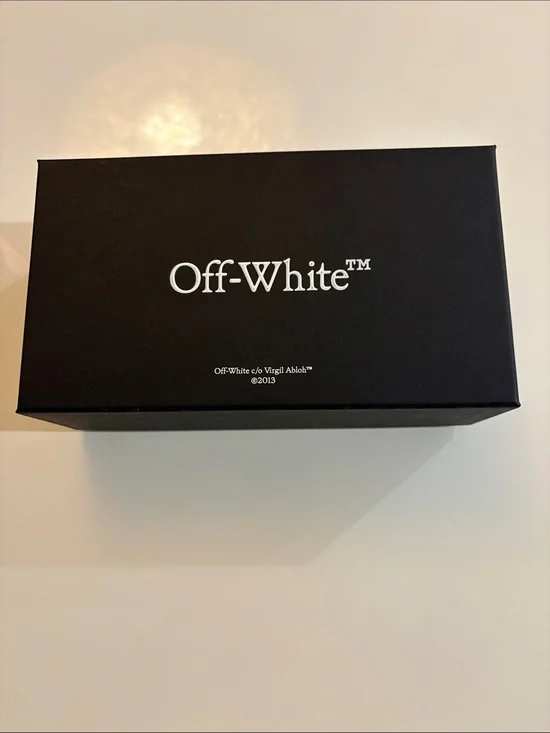 Off-White Black Box with White Logo 8x4in