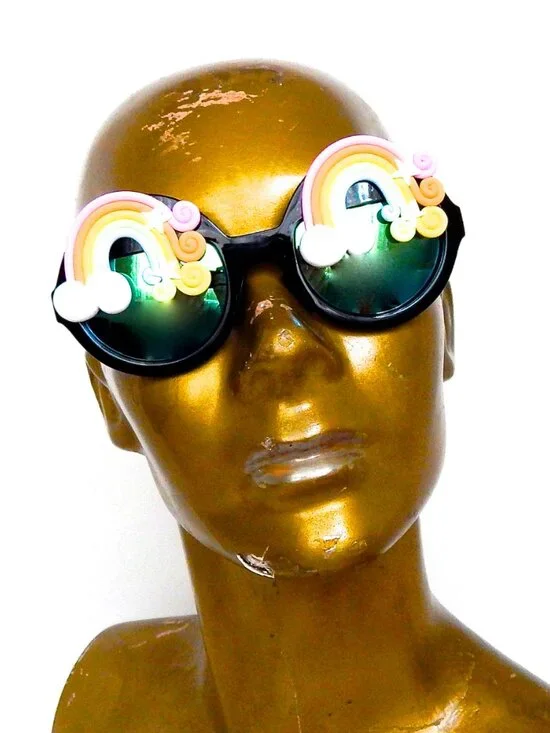 GASOLINE GLAMOUR FANTASIA PASTEL WILDE CATERPILLAR SUNGLASSES 🌈🌈🌈