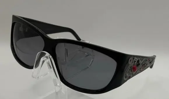 Judith Leiber Sunglasses Black Rhinestone Italy 61-10