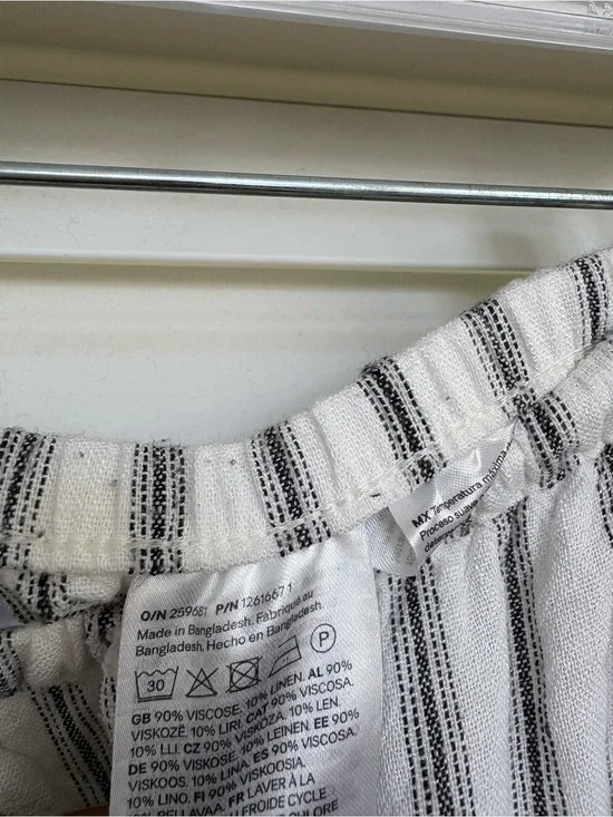 Striped Elastic-Waist Wide-Leg Pants in White and Gray