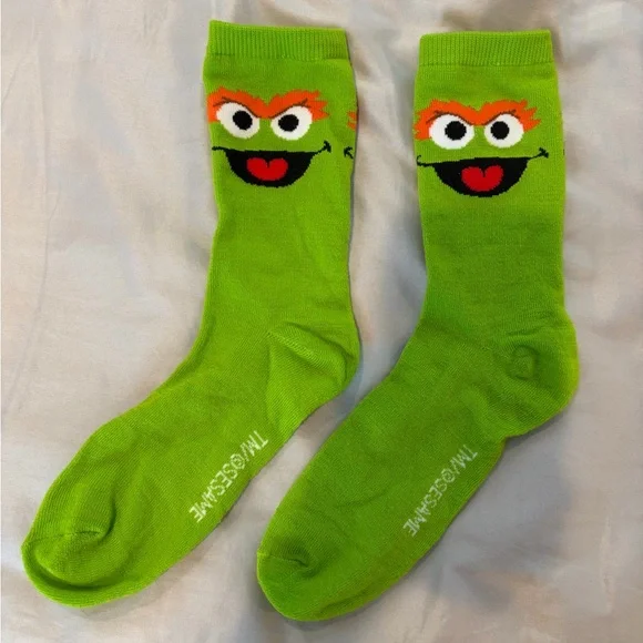 Green Oscar The Grouch Crew Socks