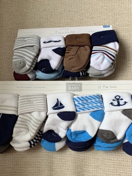 20 pair baby boy sockd NWT