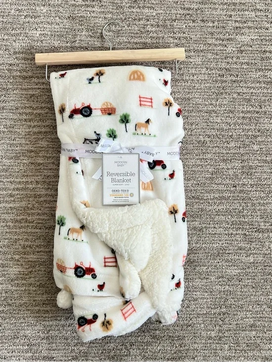 NWT Modern Baby Farm Baby Blanket