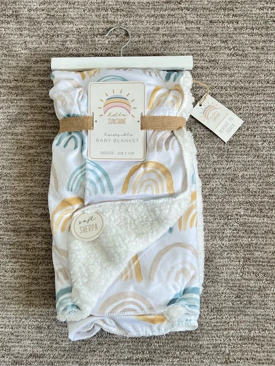 NWT Hello Sunshine Rainbow Baby Blanket