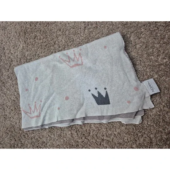 Norry designs baby blanket