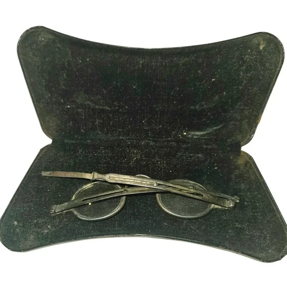Antique Victorian Folding Pocket Spectacles Oval Eyeglasses Glasses Wire Case