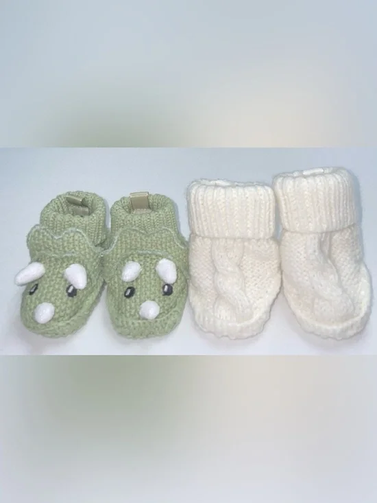 Carter's Knit Dino and Cable Baby Booties - Green & Cream