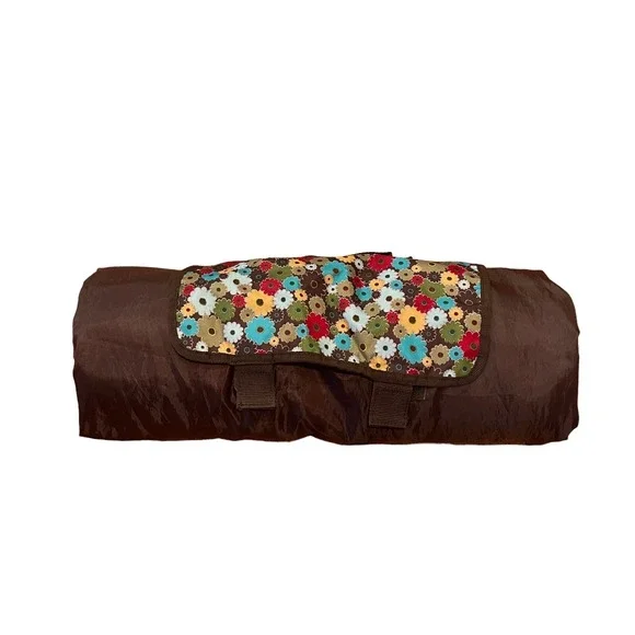 Thirty-One Picnic Bleacher Blanket Brown Red Flowers Floral 36
