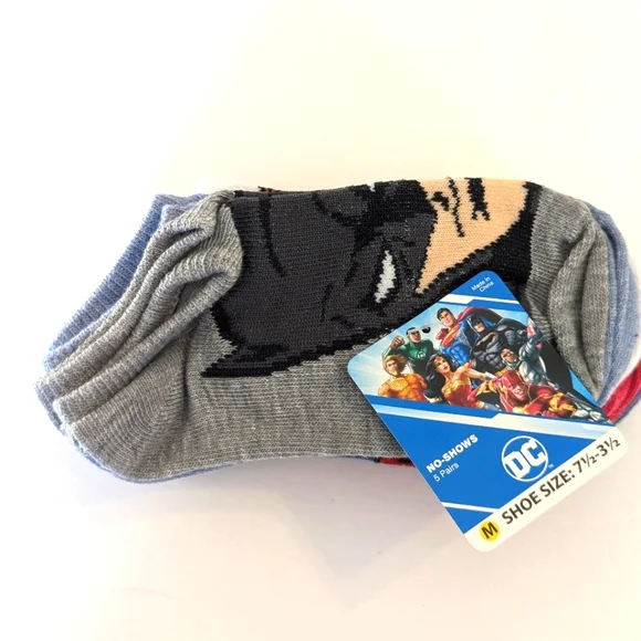 Boys socks shoes size 3.5 - 7.5