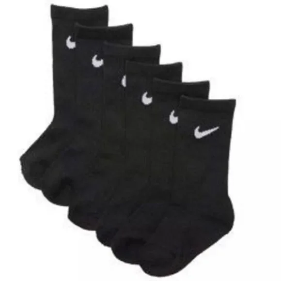#615. Nike NWT 6Pk. Kids Performance Basic Black Socks