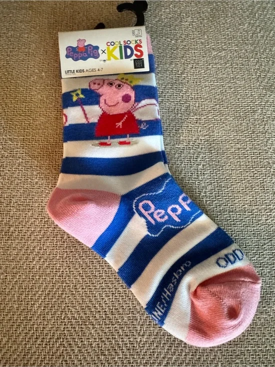 NWT ODD SOCKS Brand Peppa Pig Cool Socks Unisex size 11+