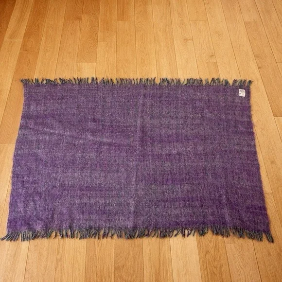 Vintage Avoca Handwoven Pure Wool Purple Throw Made In‎ Ireland | 37 x 53