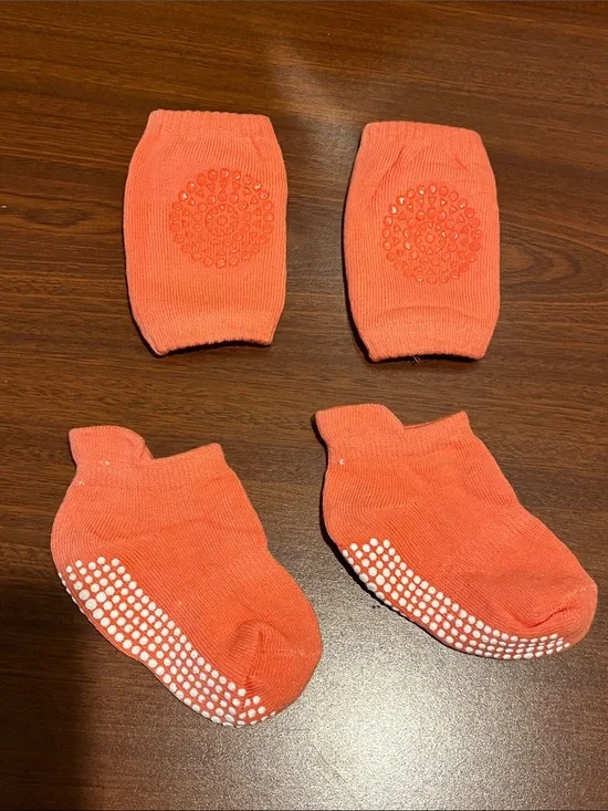 Coral Baby No-Skid Grip Socks & Crawling Knee Pads Set