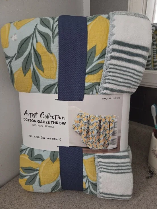 Artist Collection Cotton Gauze Throw W/ Plush Reverse 60