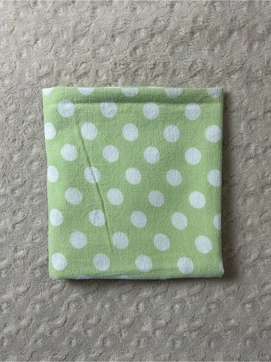 Luvable Friends Green White Polka Dots Baby Receiving Blanket Flannel Thin