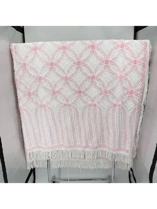 Vintage Pale Pink & White Queen Wedding Ring Coverlet Bedspread