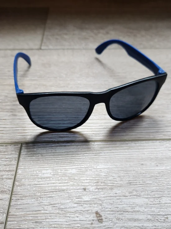 Classic Black & Blue Boy's Sunglasses