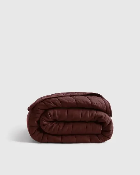 Quince European Linen Box Quilt in Burgundy