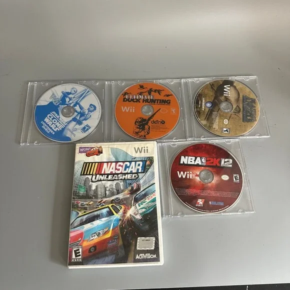 Nintendo Wii Bundle NASCAR NBA 2K12 Star Wars Clone Wars Duck Hunting 5 Games