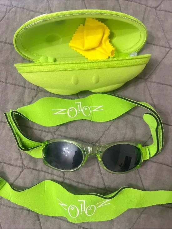 Kids Neon Green Goggles with Case