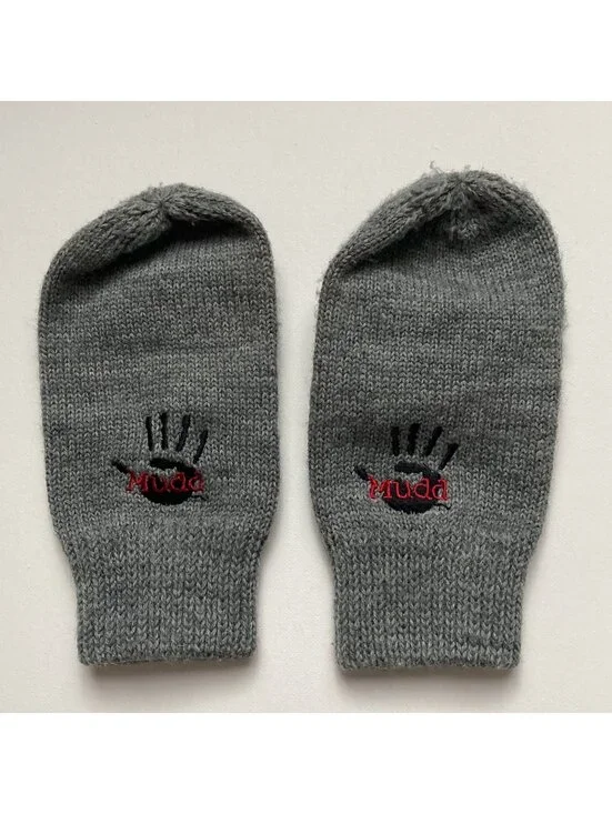 Y2K Mudd Mittens grey