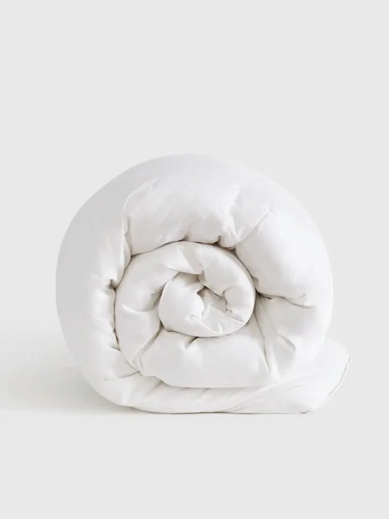 Quince Premium Down Alternative Comforter King/Cal King Duvet Insert All Season