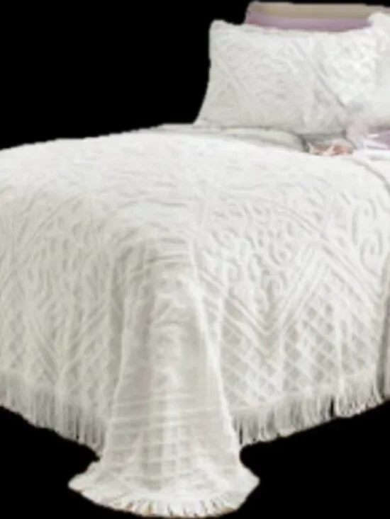 LATTICE CHENILLE BEDSPREAD