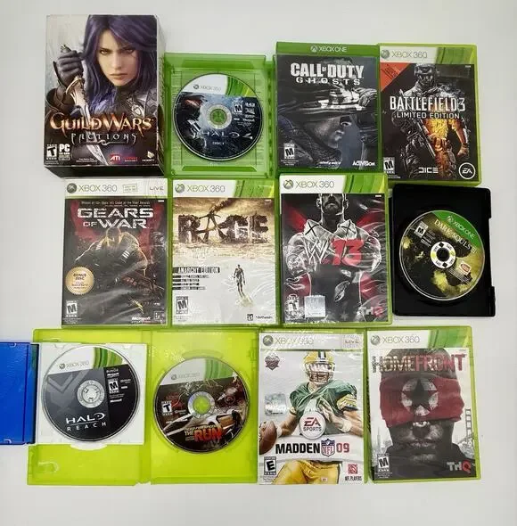 Xbox 360 & Xbox One Video Game Lot Halo Reach Halo 2 Gears WWE 13 Dark Souls II