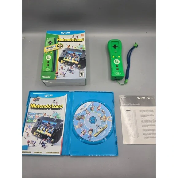 Nintendo Land Wii U‎ Luigi Green Wii Remote Plus Controller Bundle Game CIB