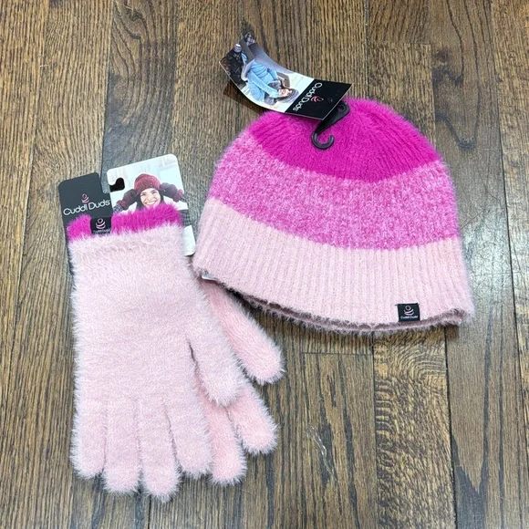 Cuddl Duds Two-Tone Pink Hat and Gloves