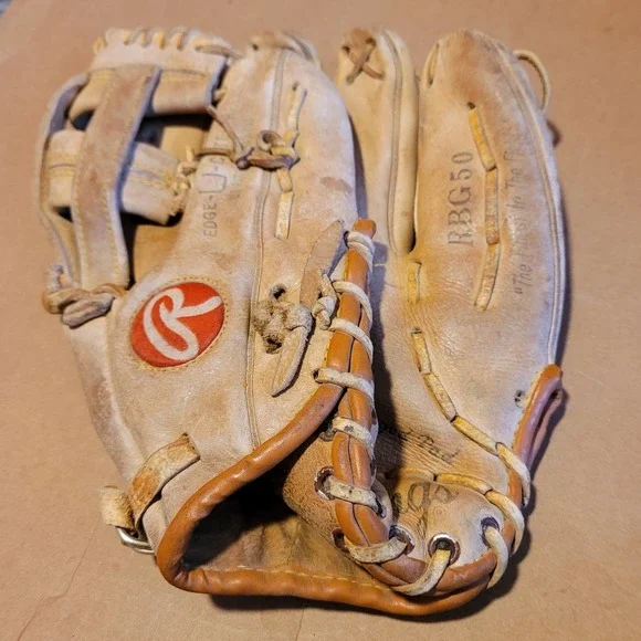 Vintage Rawlings RBG50 Ozzie Smith Fastback Baseball Glove Right‎ Handed