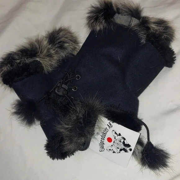 Fjallprodukter AB Swedish Black Suede Fingerless Gloves NWT