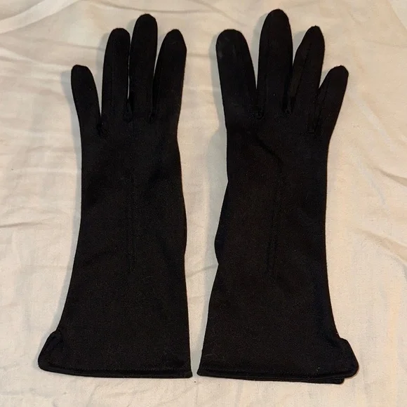 Vintage NWOT Mid Century Black Cloth‎ Gloves