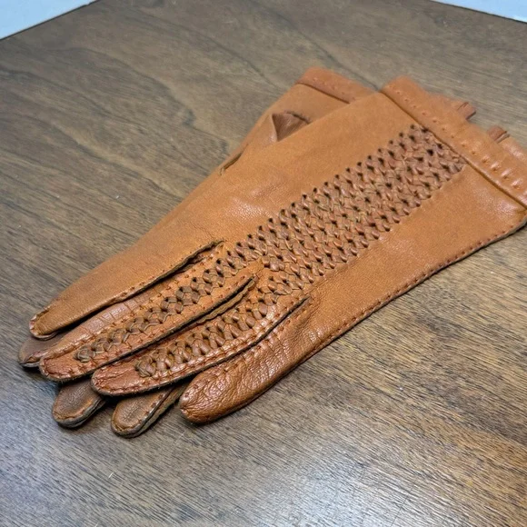 Vintage Gant Jonquet France Basket Weave Caramel Leather Driving Gloves