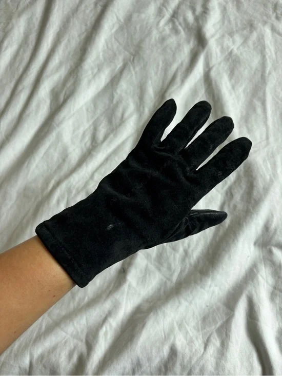 5/$25 💐 | vintage suede gloves