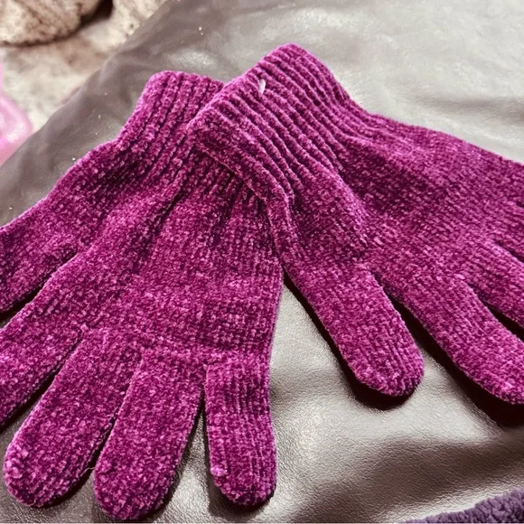 CHENILLE Soft Knit Plush Purple Gloves