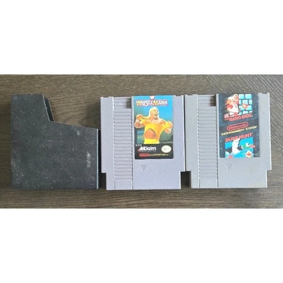 Nintendo NES: Super Mario Bros Duck Hunt & WWF‎ WrestleMania w/ Sleeve, Untested