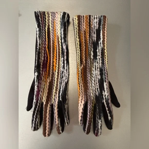 Anthropologie Renee’s New York accessories gloves