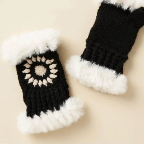 Anthropologie crochet fingerless gloves new without tags